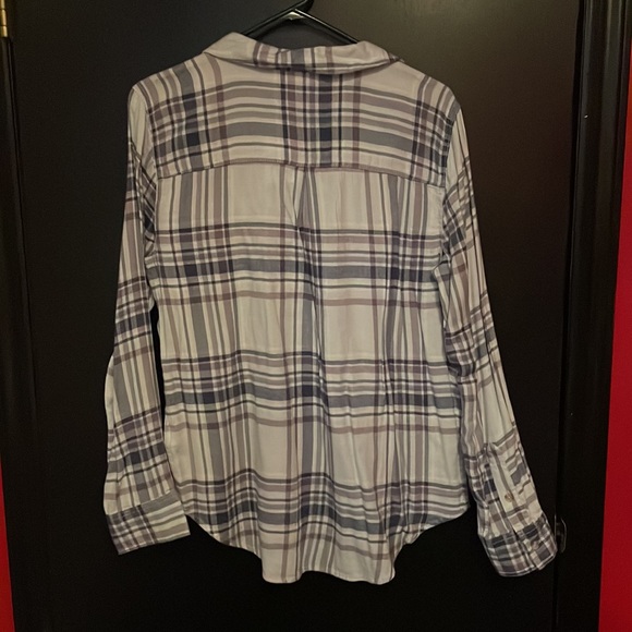 Juniors size Large Plaid Lace up long sleeve shirt. - Picture 2 of 3